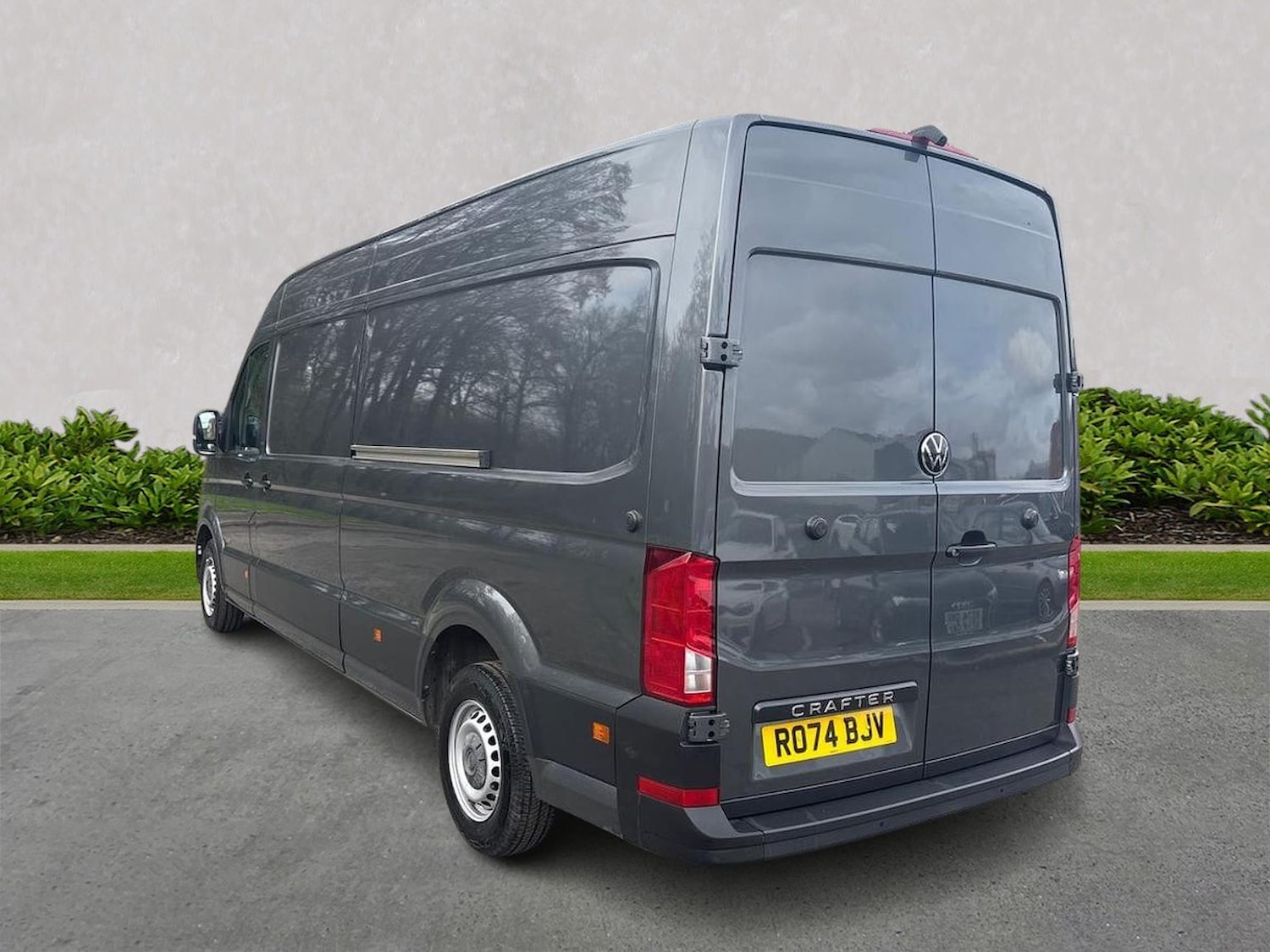 Used Volkswagen Crafter 2024 for sale - 78194535: Photo 2