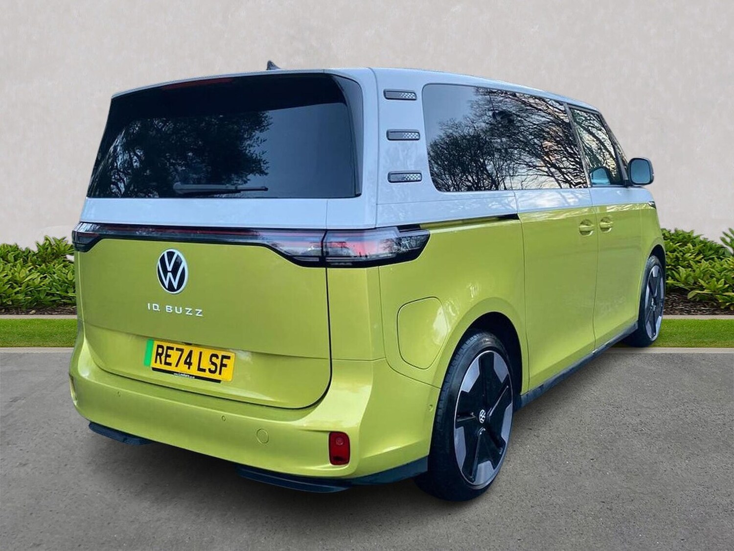 Used Volkswagen ID.Buzz 2024 for sale - 77487410: Photo 18