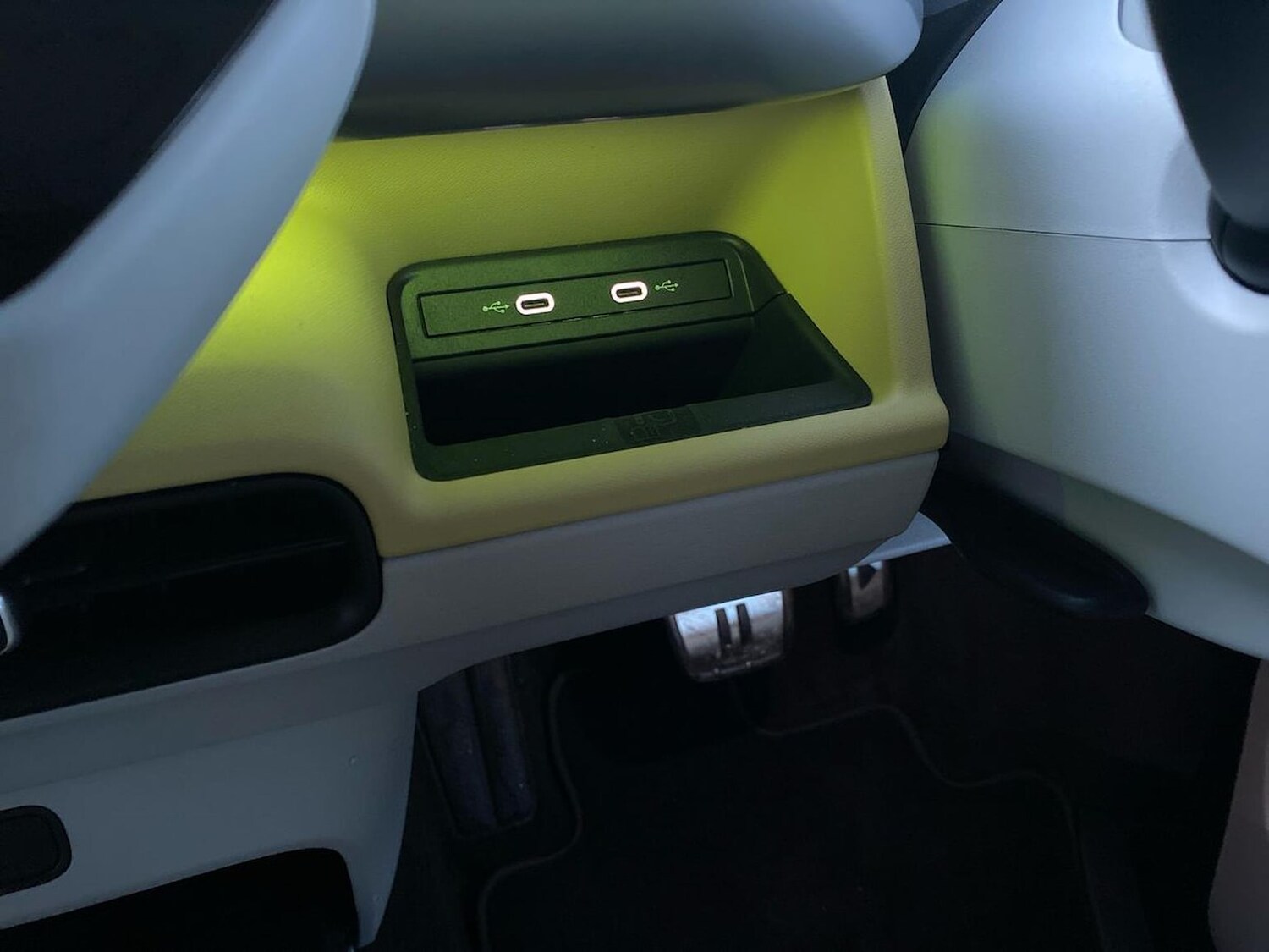 Used Volkswagen ID.Buzz 2024 for sale - 77487410: Photo 35