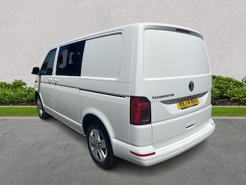 Used Volkswagen Transporter 2024 for sale - 75497769: Photo