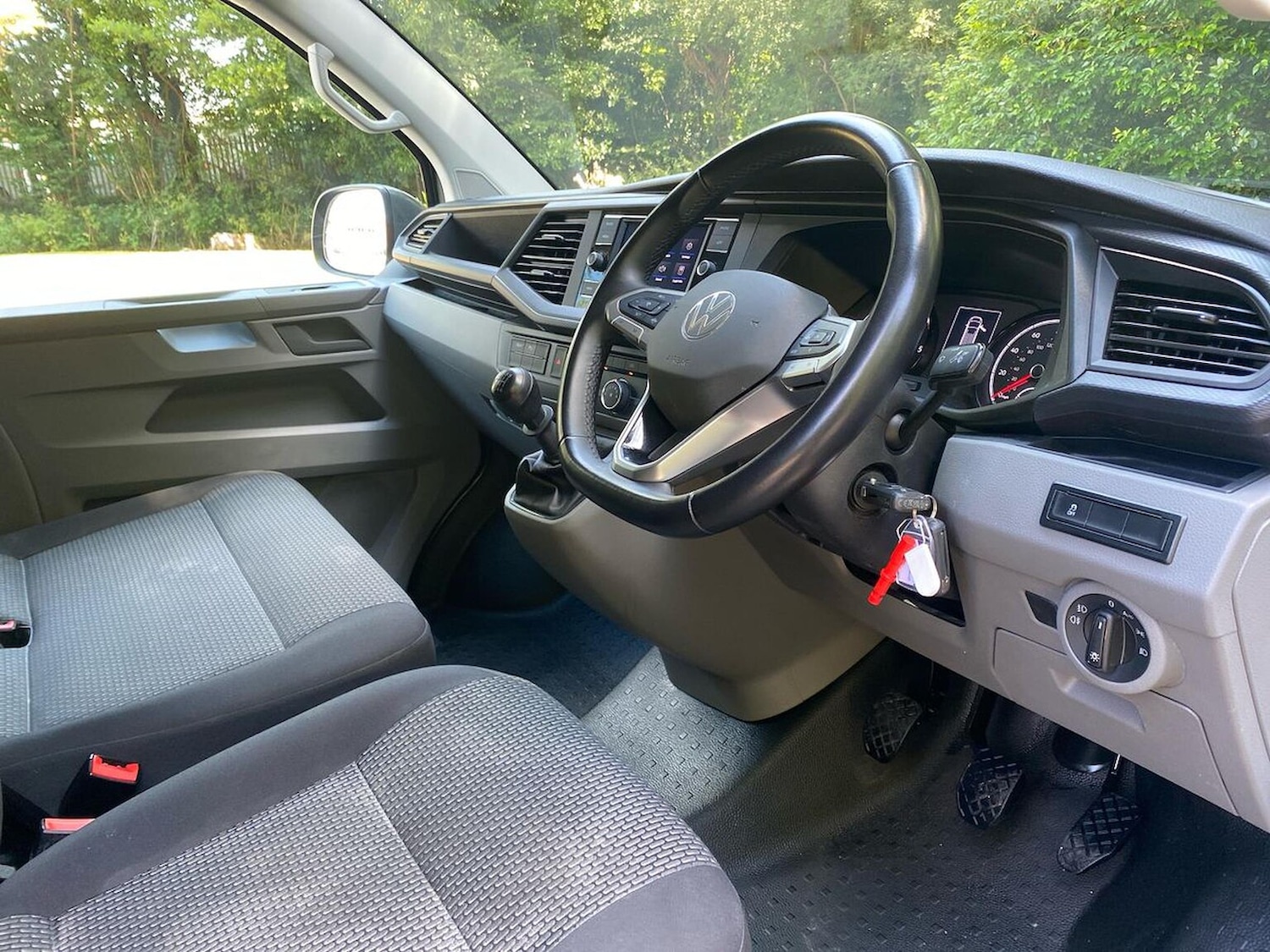 Used Volkswagen Transporter 2024 for sale - 76706440: Photo 15