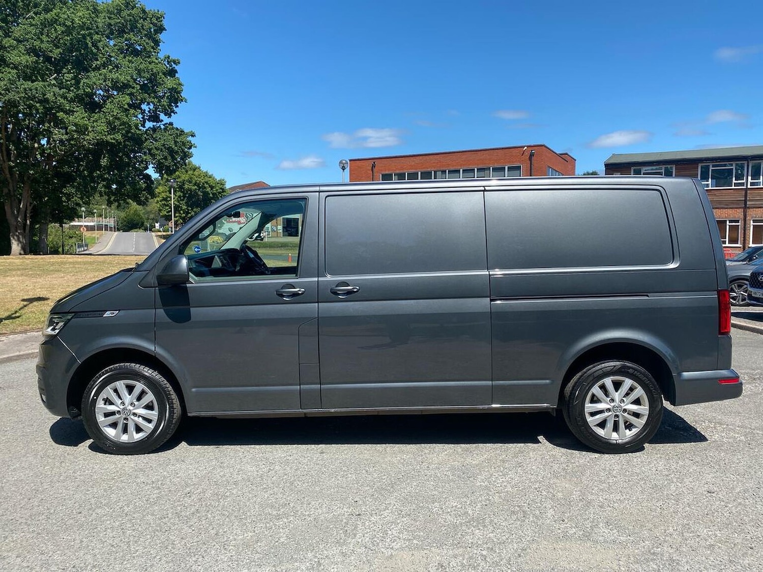 Used Volkswagen Transporter 2024 for sale - 76706440: Photo 19