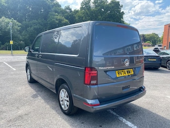 Used Volkswagen Transporter 2024 for sale - 75498170: Photo