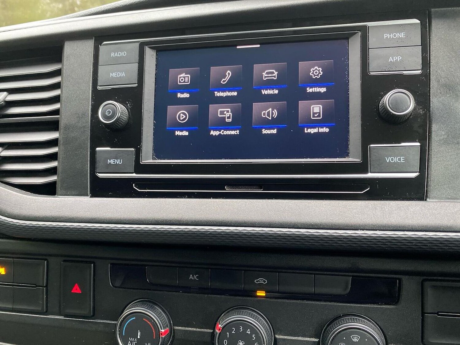 Used Volkswagen Transporter 2023 for sale - 77062289: Photo 13