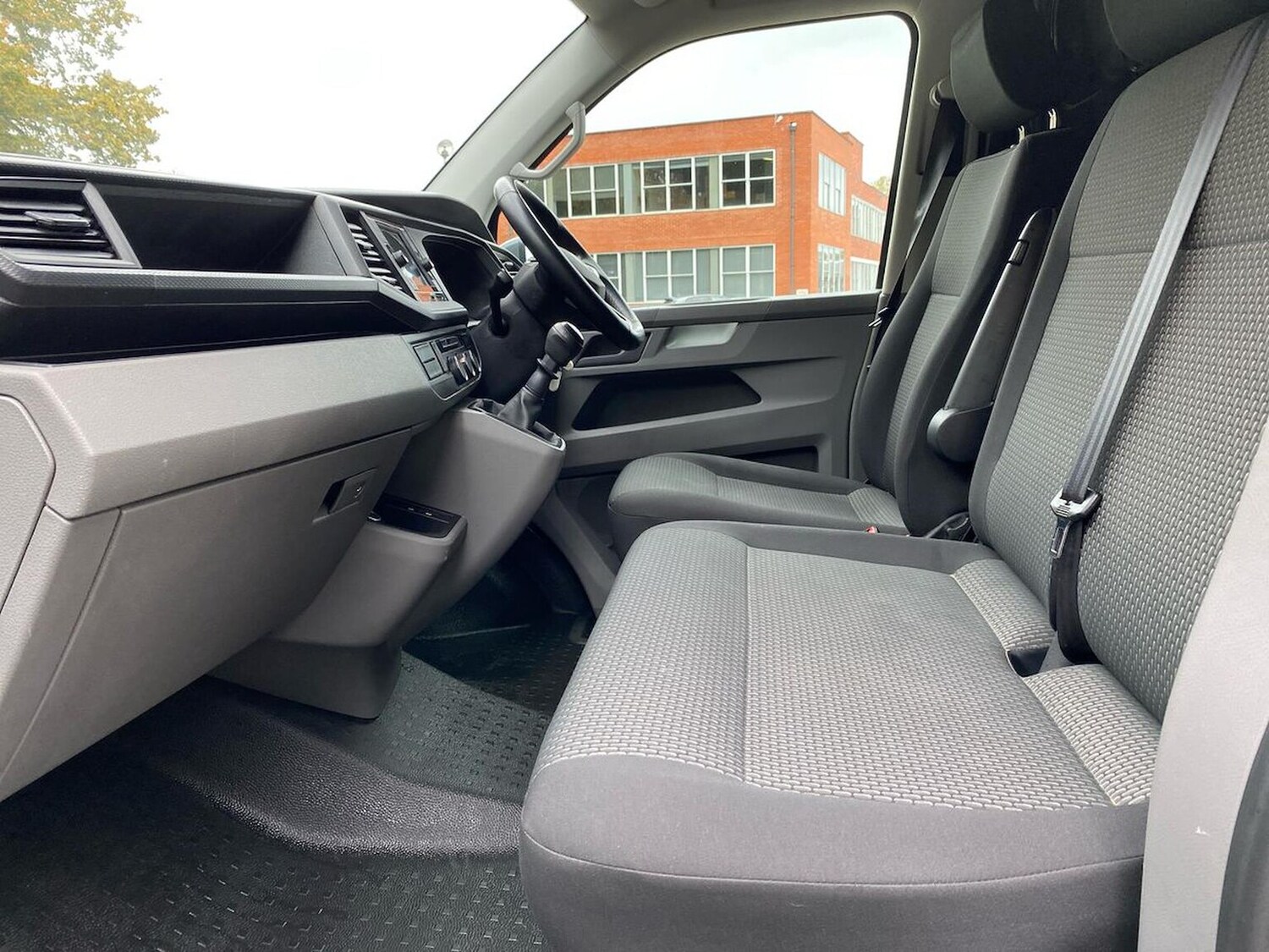 Used Volkswagen Transporter 2023 for sale - 77062289: Photo 18