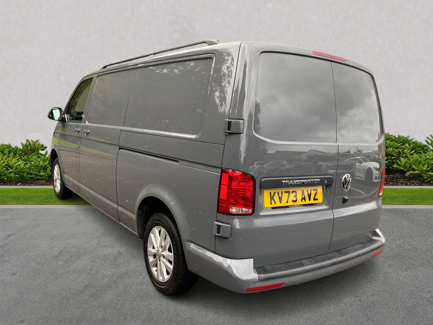 Used Volkswagen Transporter 2023 for sale - 77062289: Photo 2