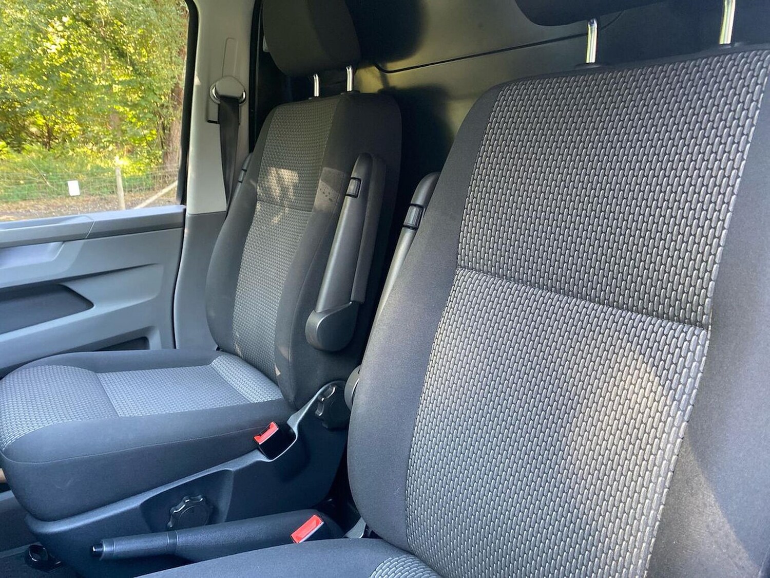 Used Volkswagen Transporter 2024 for sale - 76127202: Photo 16