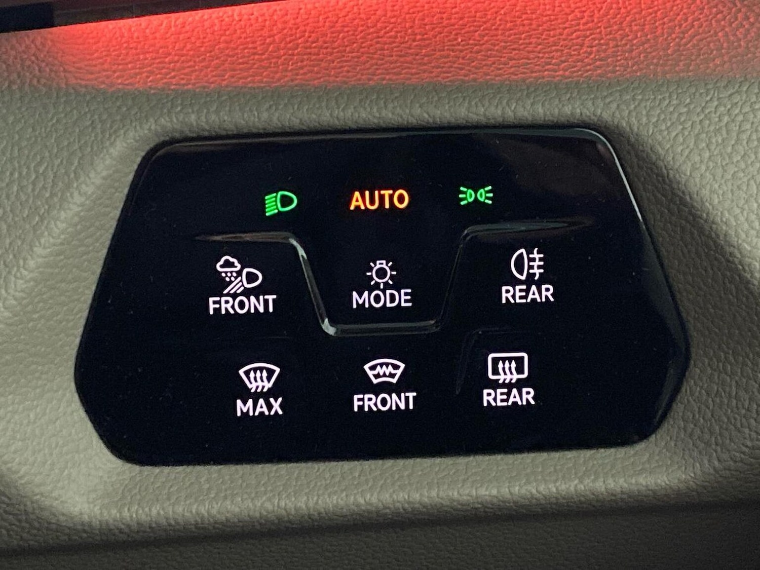 Used Volkswagen Multivan 2025 for sale - 77901620: Photo 24