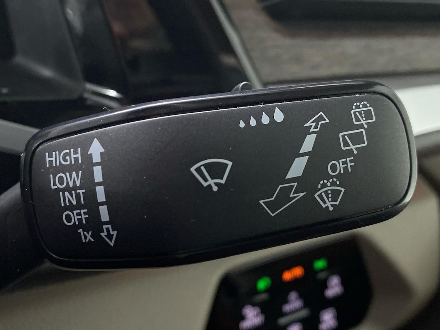 Used Volkswagen Multivan 2025 for sale - 77901620: Photo 28