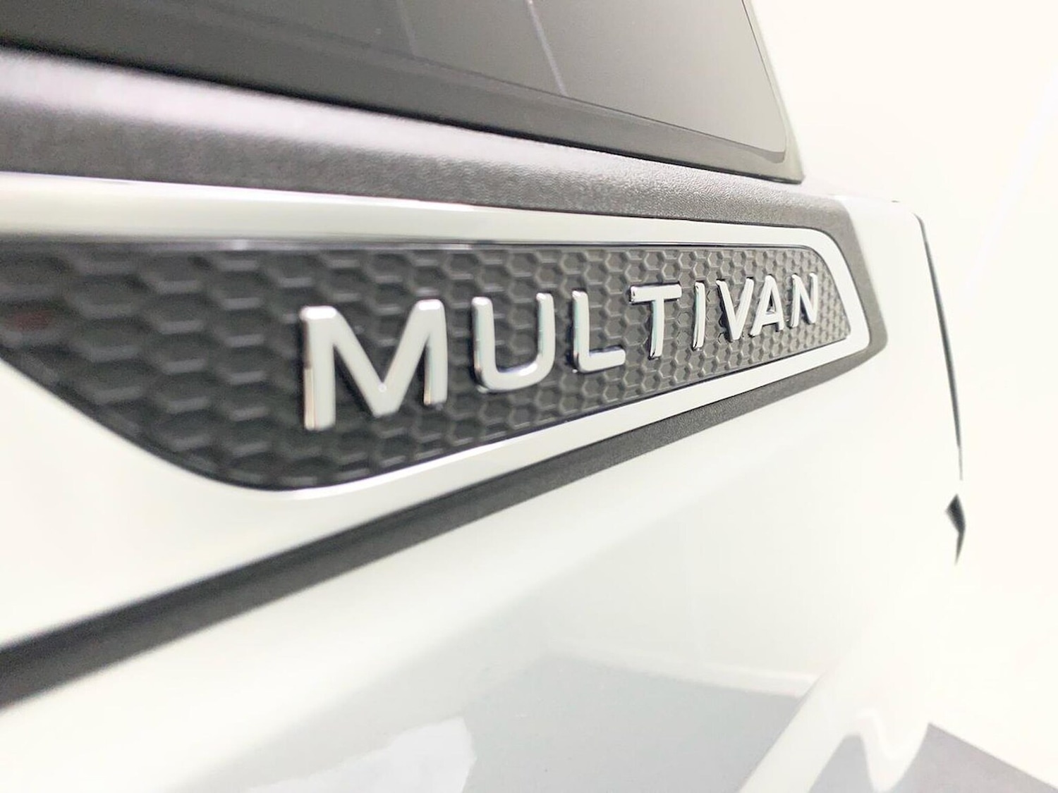 Used Volkswagen Multivan 2025 for sale - 77901620: Photo 32