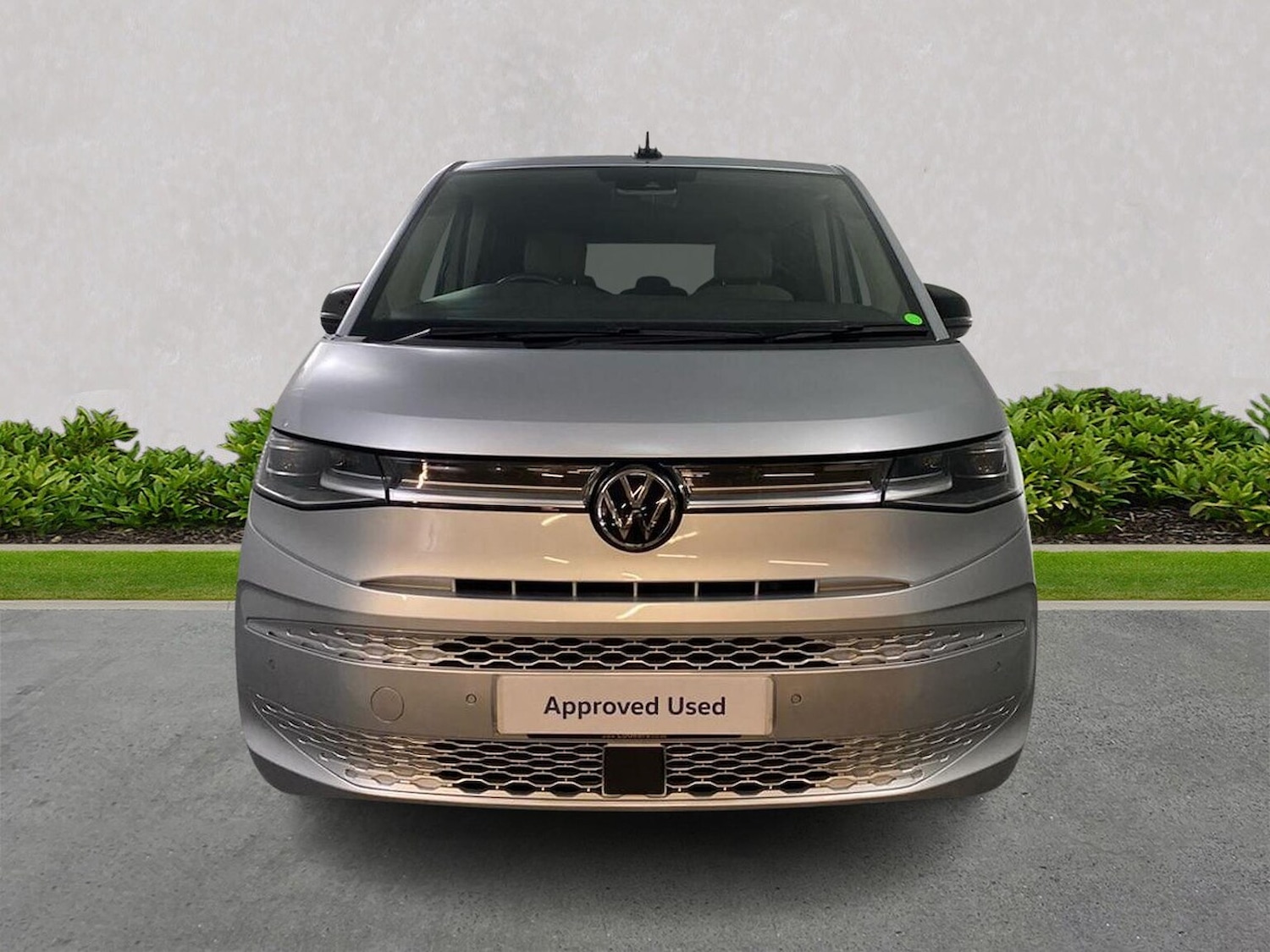 Used Volkswagen Multivan 2025 for sale - 77901620: Photo 5