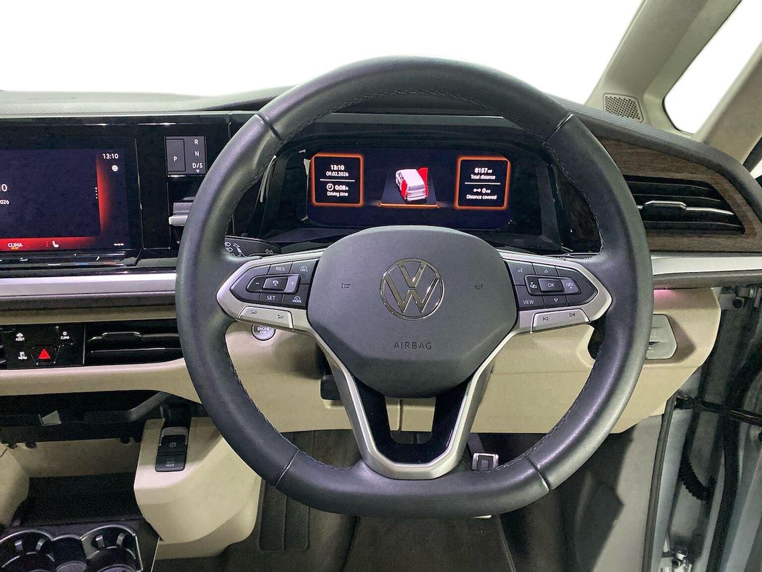 Used Volkswagen Multivan 2025 for sale - 77901620: Photo 8