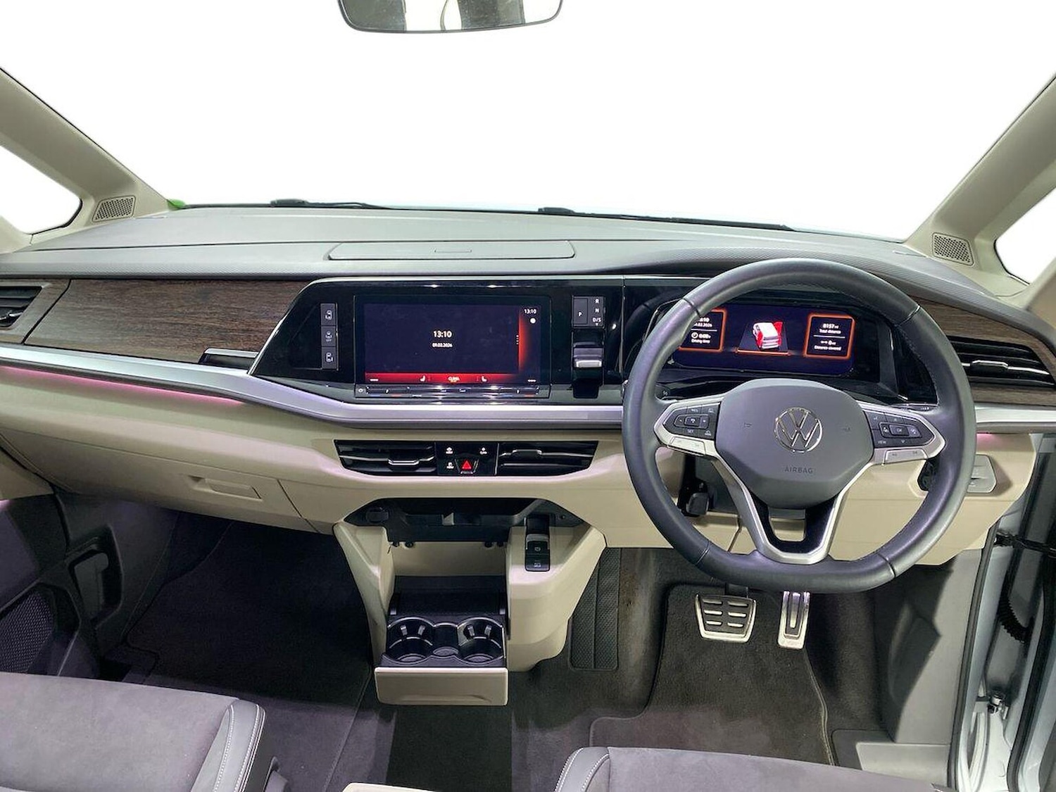 Used Volkswagen Multivan 2025 for sale - 77901620: Photo 9