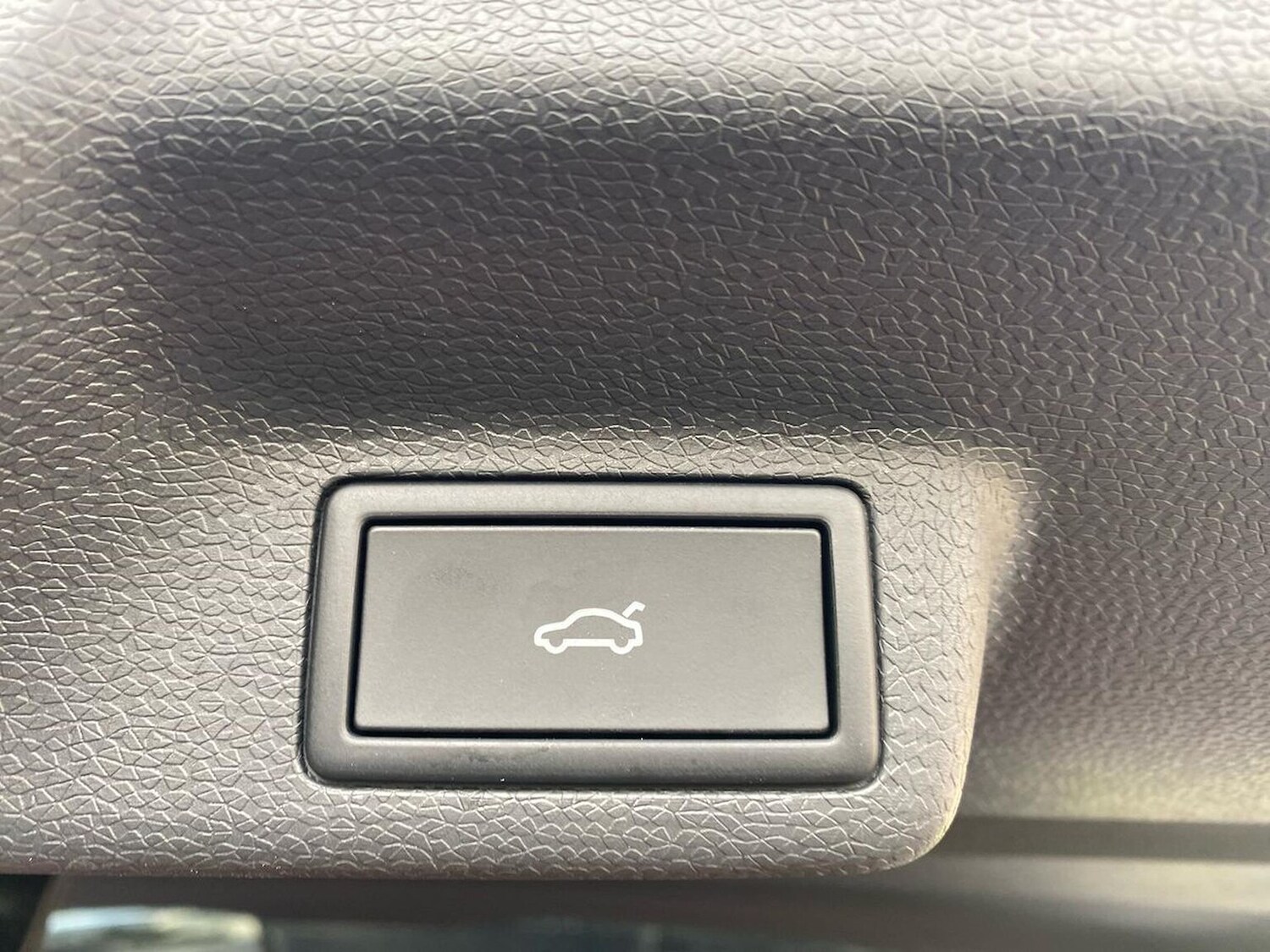 Used Volkswagen ID.Buzz 2025 for sale - 77487503: Photo 38