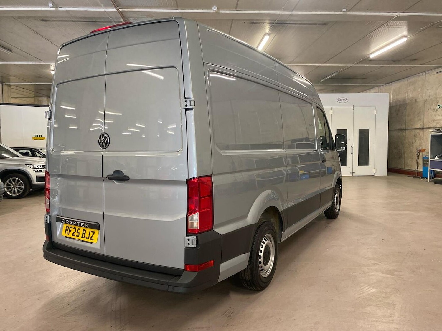 Used Volkswagen Crafter 2025 for sale - 77916160: Photo 18