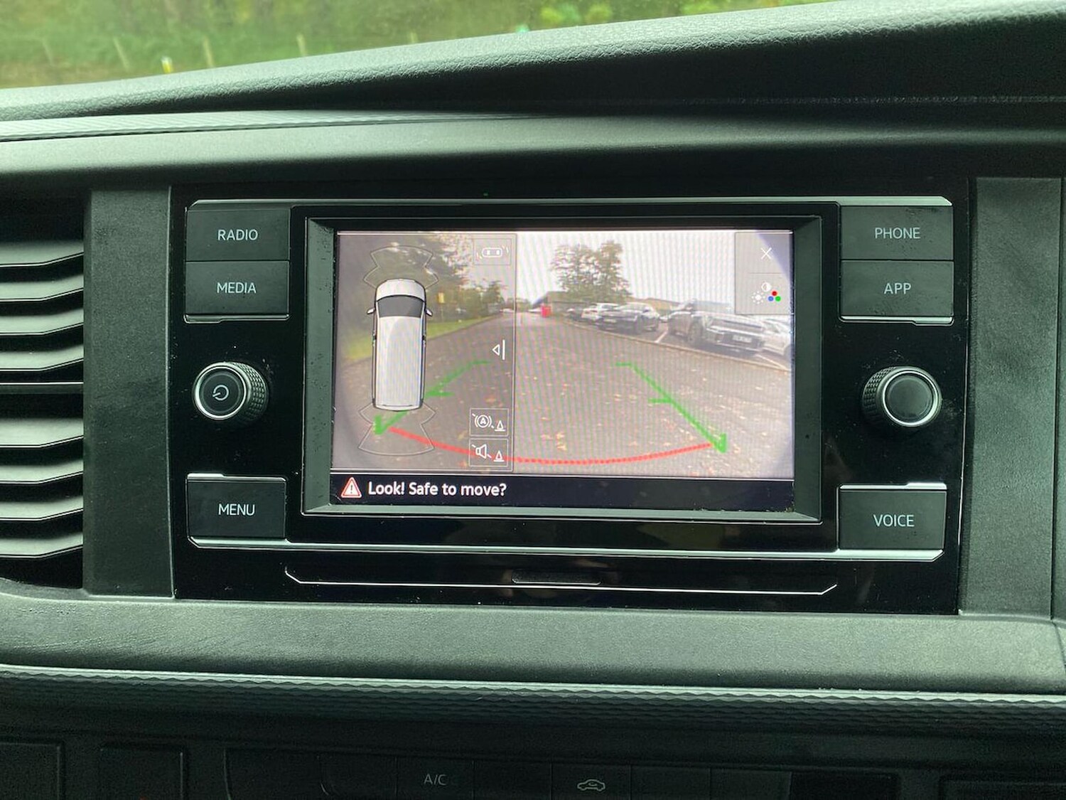 Used Volkswagen Transporter 2023 for sale - 77487492: Photo 34