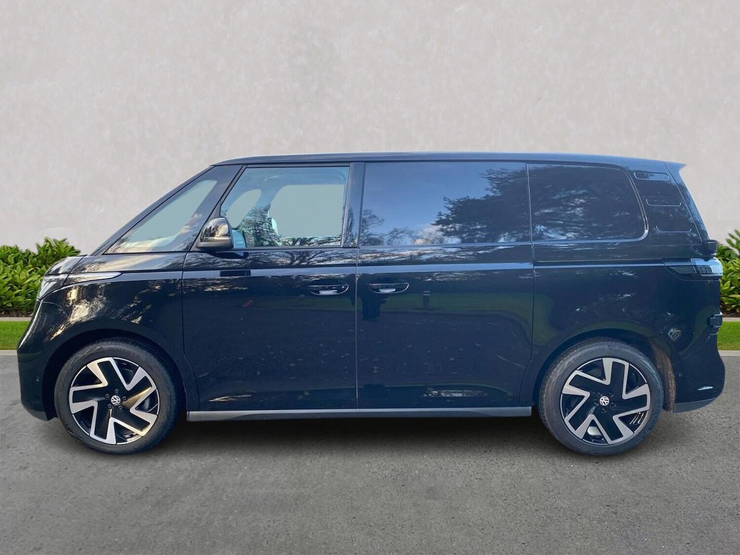 Used Volkswagen ID.Buzz 2025 for sale - 77487429: Photo 19