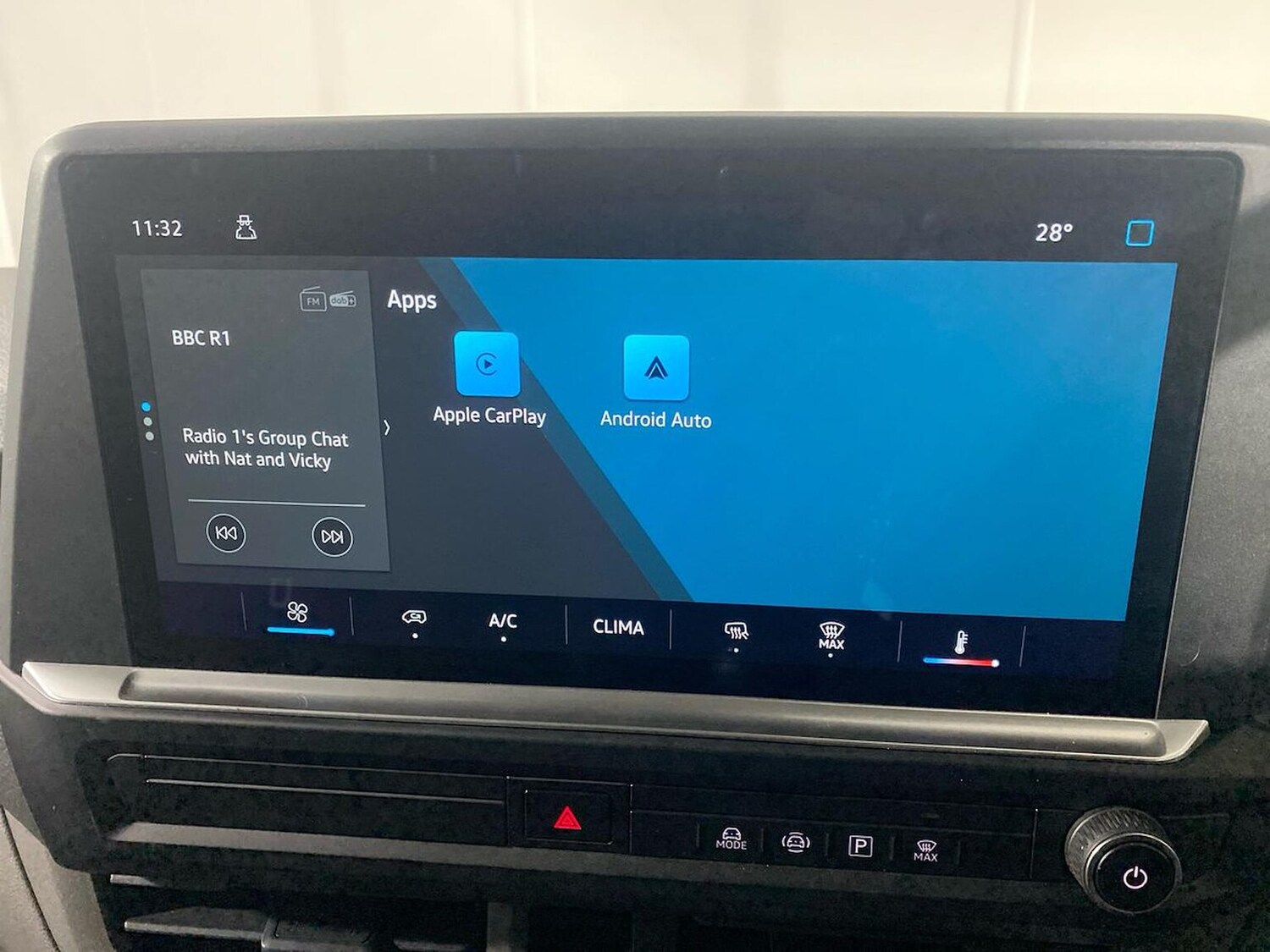 Used Volkswagen Transporter 2025 for sale - 77487398: Photo 33