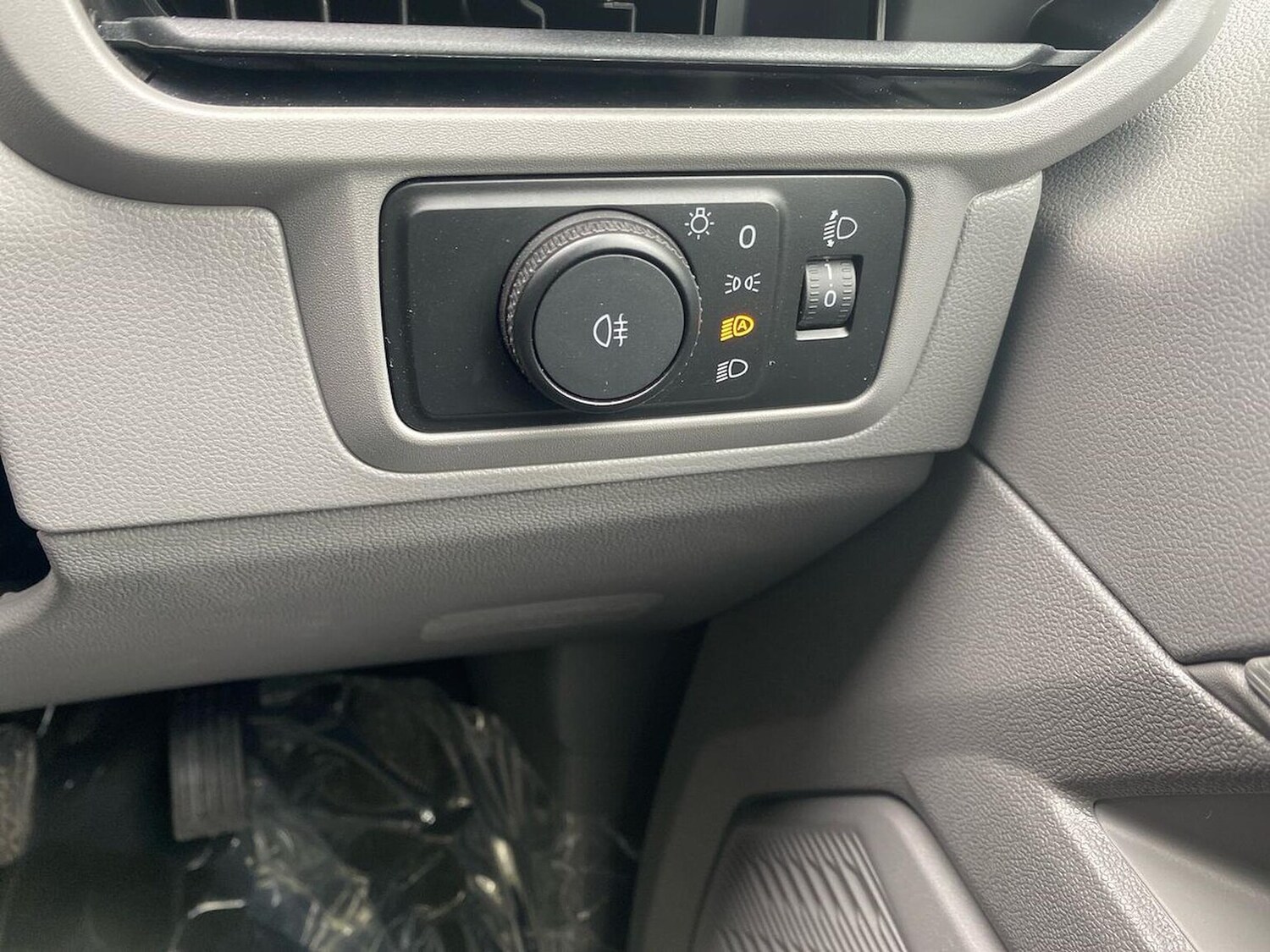 Vehicle 28