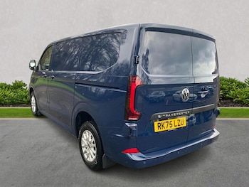 Used Volkswagen Transporter 2025 for sale - 77065786: Photo