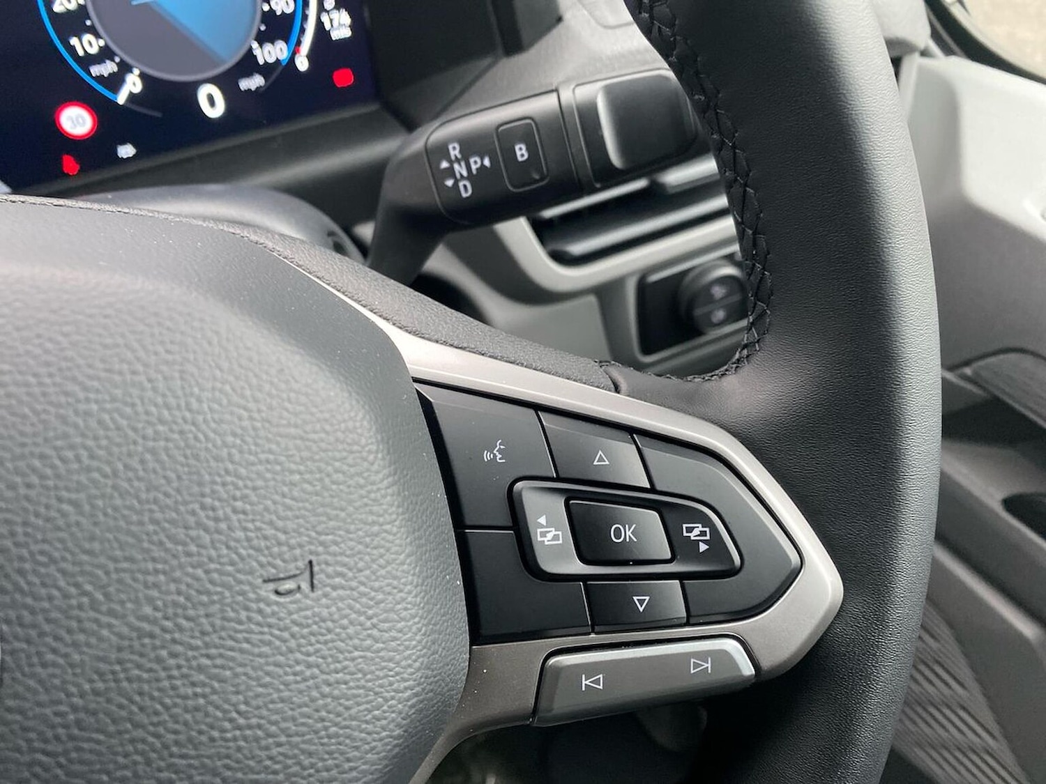 Used Volkswagen Transporter 2025 for sale - 77065786: Photo 38