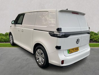 Used Volkswagen ID.Buzz 2025 for sale - 76846076: Photo