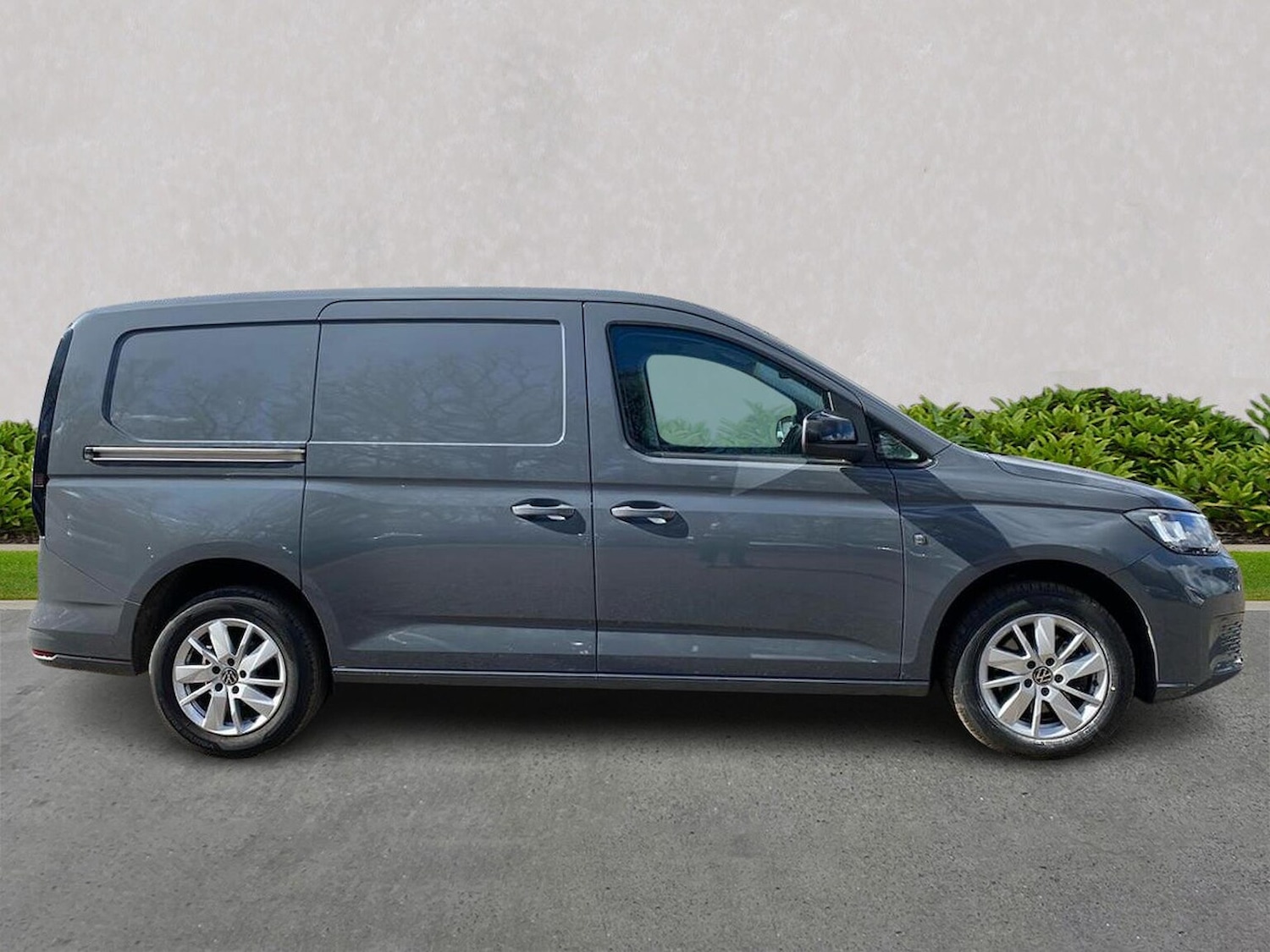 Used Volkswagen Caddy Maxi 2025 for sale - 78018471: Photo 3