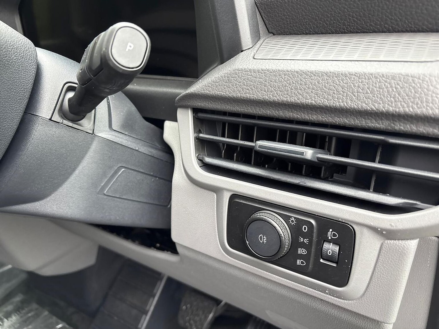 Used Volkswagen Transporter 2025 for sale - 77542517: Photo 29