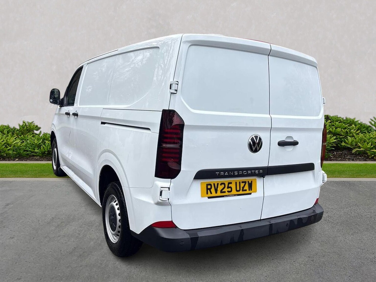 Used Volkswagen Transporter 2025 for sale - 77629312: Photo 2