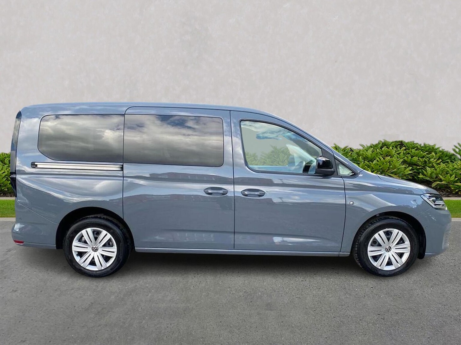 Used Volkswagen Caddy Maxi 2025 for sale - 77487560: Photo 3