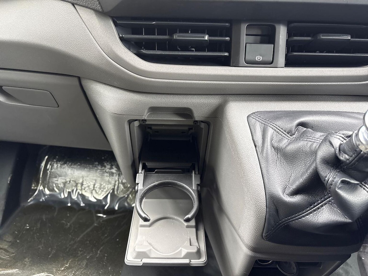 Used Volkswagen Transporter 2025 for sale - 78106320: Photo 32