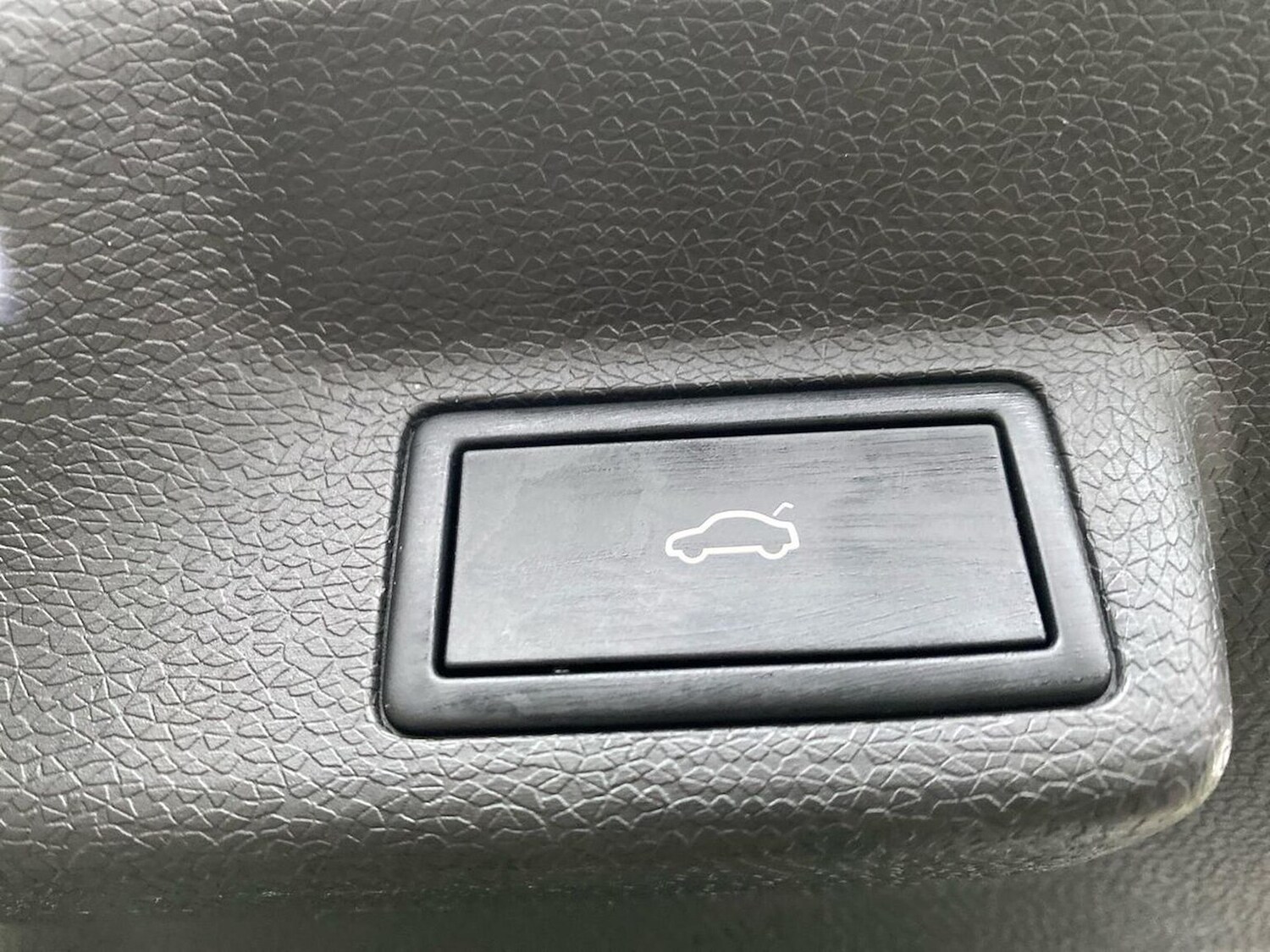 Used Volkswagen ID.Buzz 2024 for sale - 77487415: Photo 30