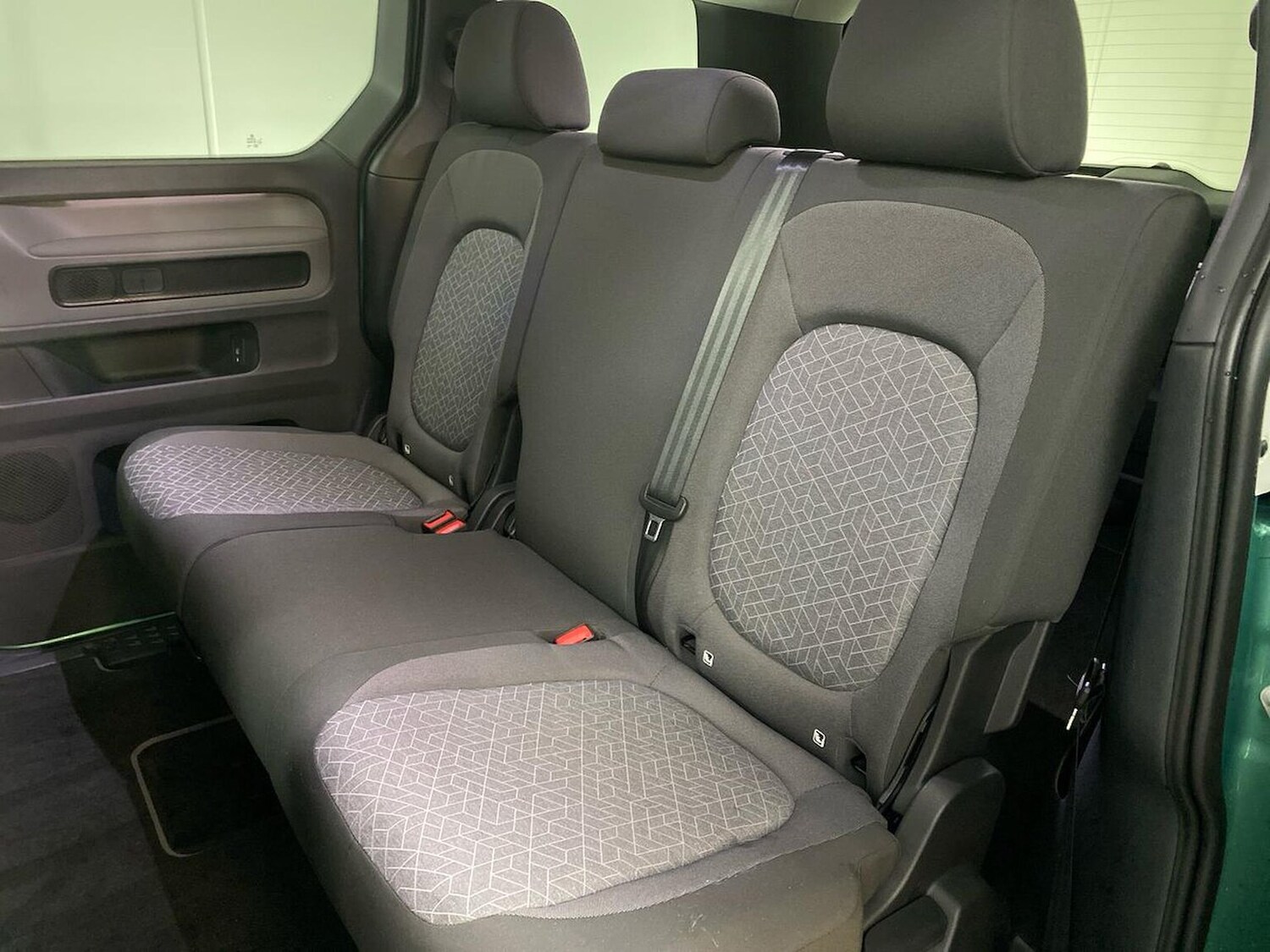 Used Volkswagen ID.Buzz 2025 for sale - 78194565: Photo 16