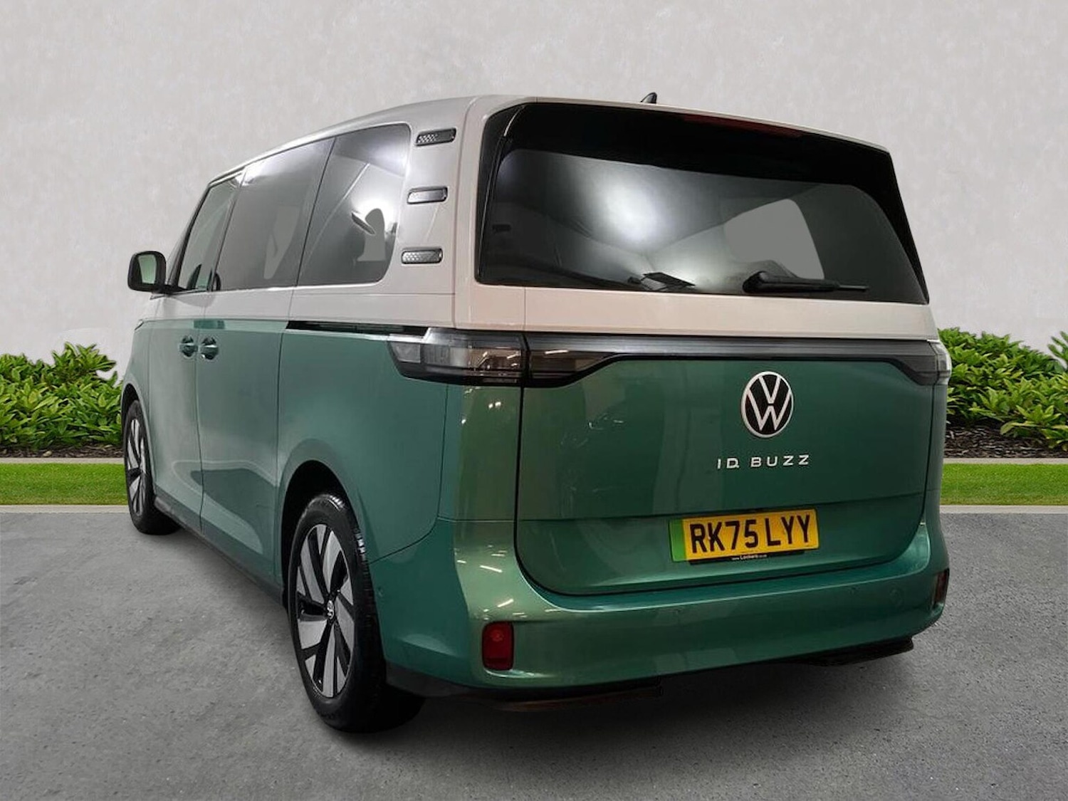 Used Volkswagen ID.Buzz 2025 for sale - 78194565: Photo 2