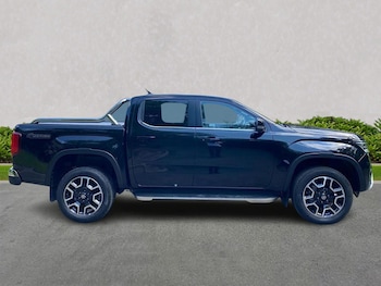 Used Volkswagen Amarok 2024 for sale - 75498460: Photo