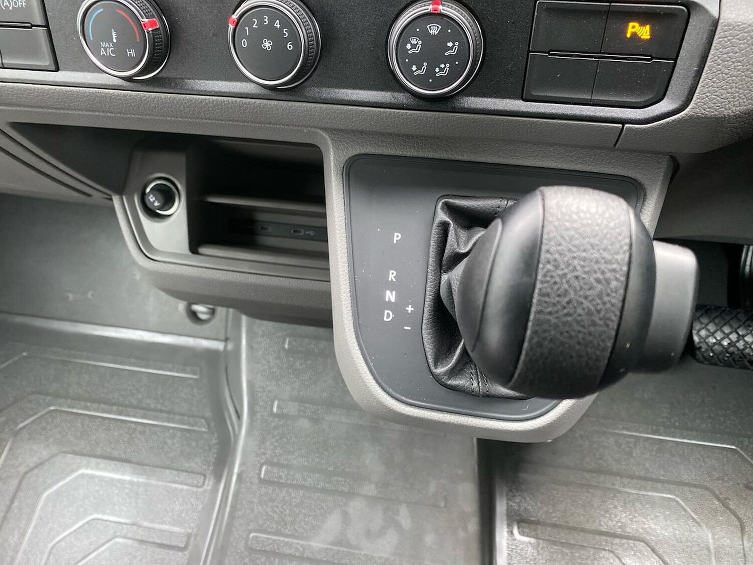 Used Volkswagen Crafter 2024 for sale - 77487565: Photo 13