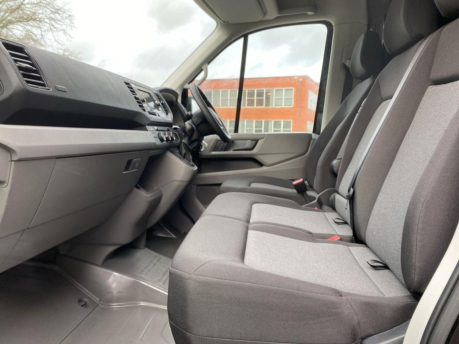 Used Volkswagen Crafter 2024 for sale - 77487565: Photo 16