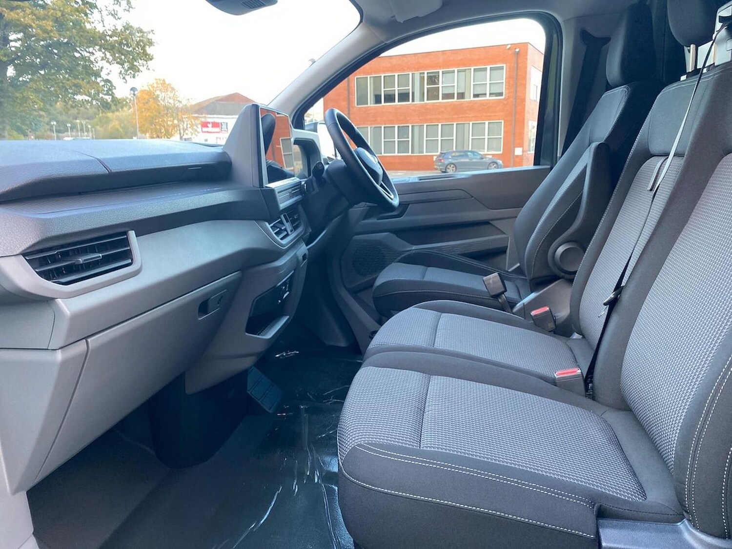 Used Volkswagen Transporter 2025 for sale - 76663794: Photo 16