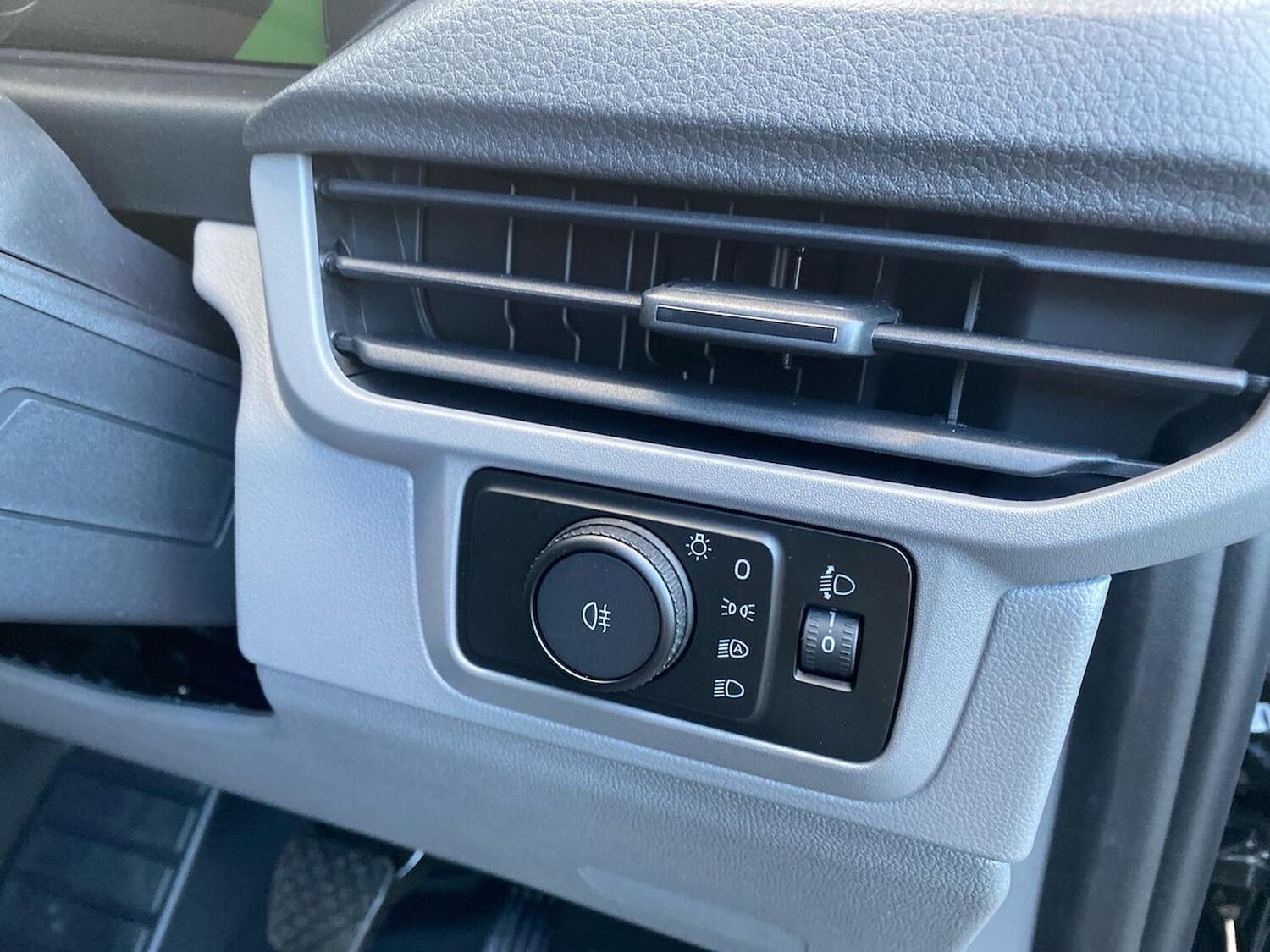 Used Volkswagen Transporter 2025 for sale - 76663794: Photo 28