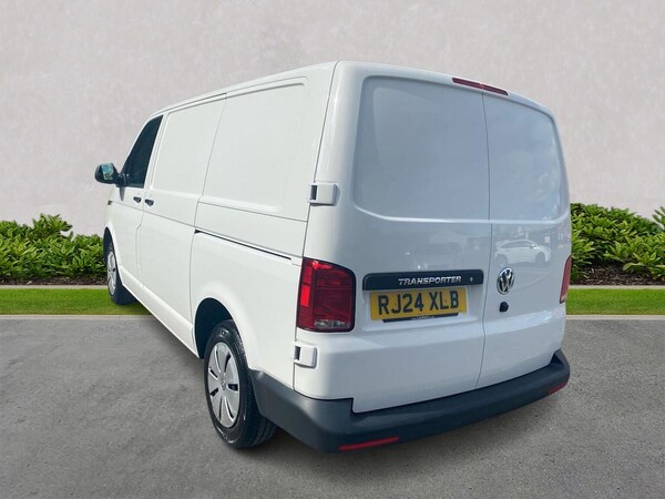 Used Volkswagen Transporter 2024 for sale - 76089107: Photo 2