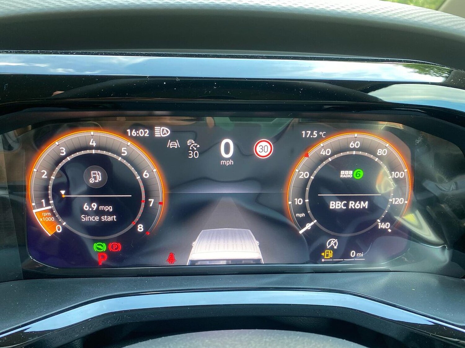 Used Volkswagen Multivan 2025 for sale - 77487586: Photo 10