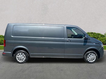 Used Volkswagen Transporter 2024 for sale - 75497657: Photo