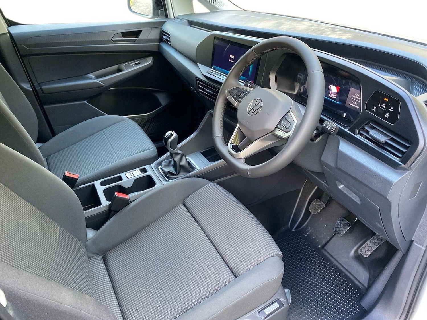 Used Volkswagen Caddy Maxi 2025 for sale - 76741234: Photo 15