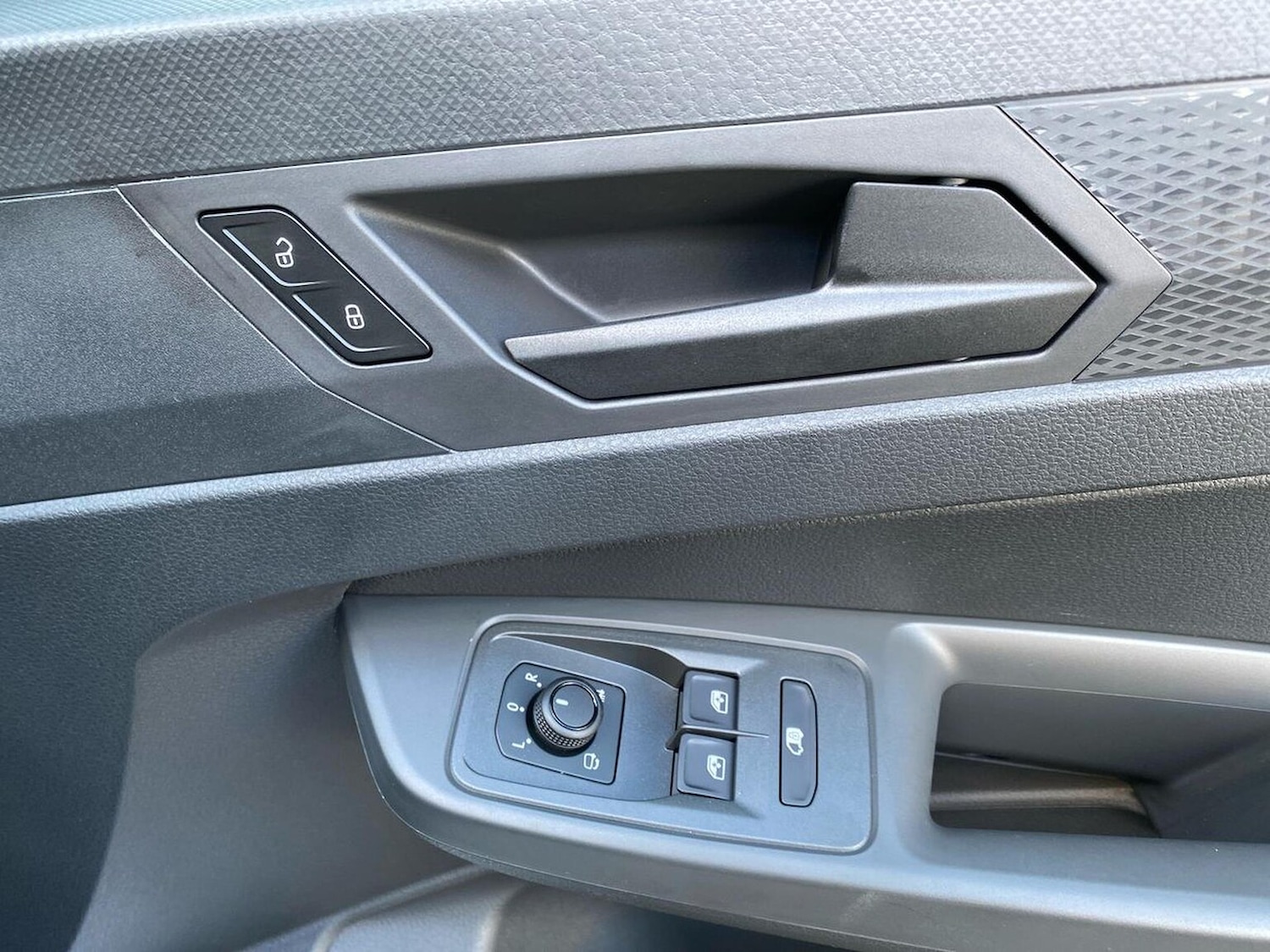 Used Volkswagen Caddy Maxi 2025 for sale - 76741234: Photo 28