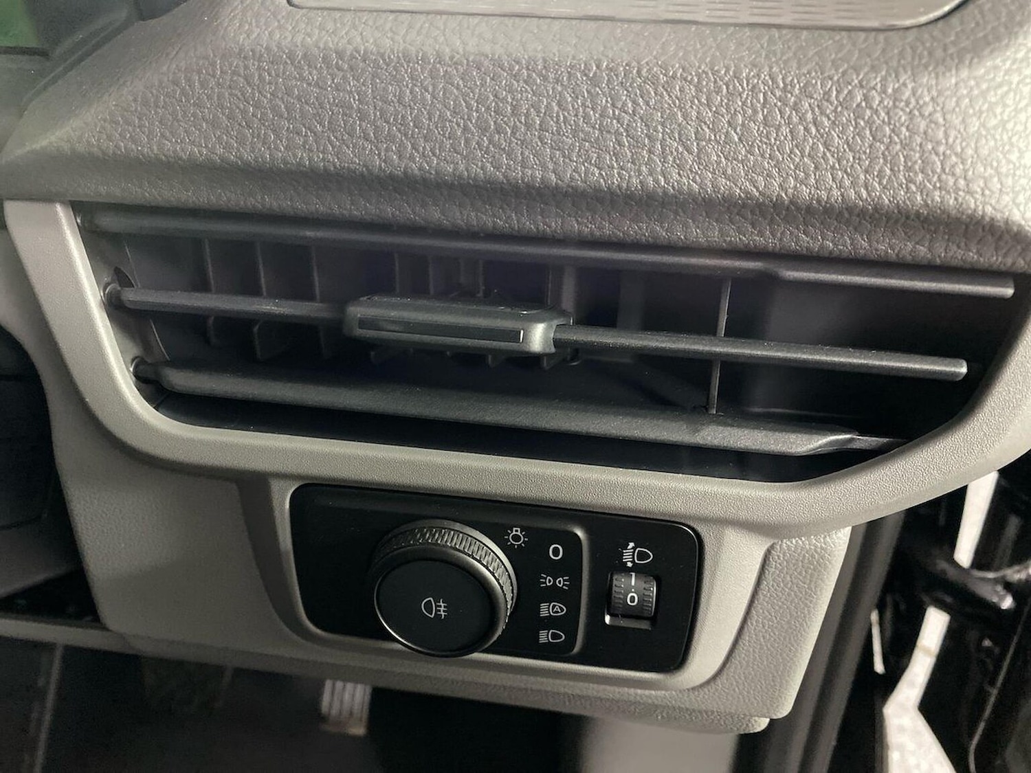 Used Volkswagen Transporter 2025 for sale - 76846068: Photo 28