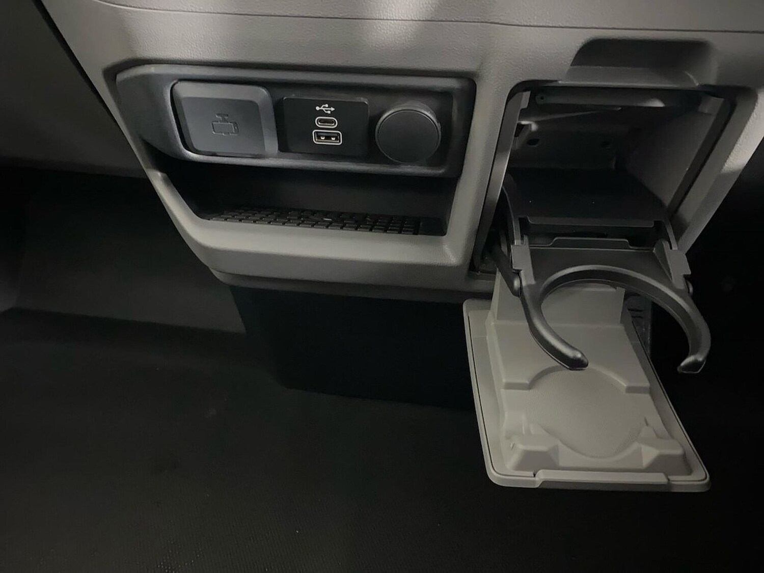 Used Volkswagen Transporter 2025 for sale - 76846068: Photo 35