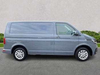 Used Volkswagen Transporter 2024 for sale - 75497573: Photo