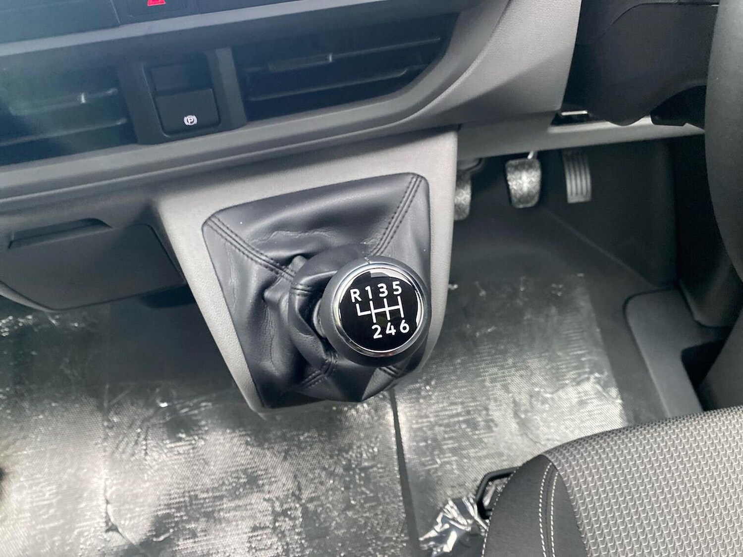 Used Volkswagen Transporter 2025 for sale - 76663795: Photo 13