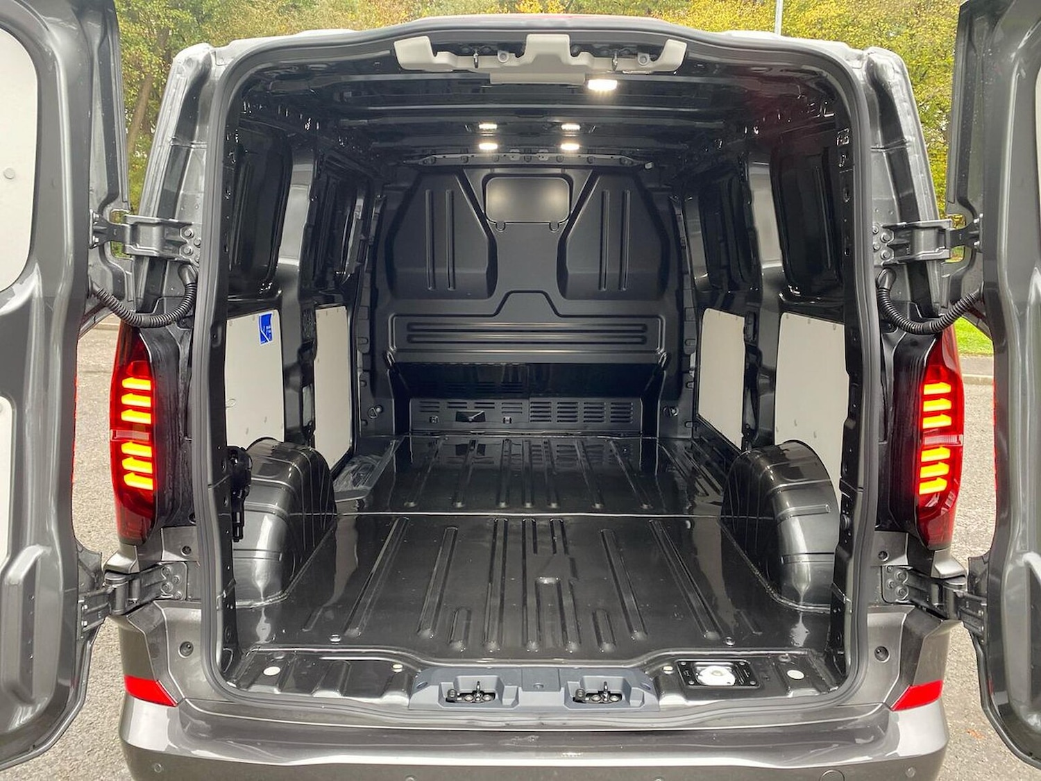 Used Volkswagen Transporter 2025 for sale - 76663795: Photo 17