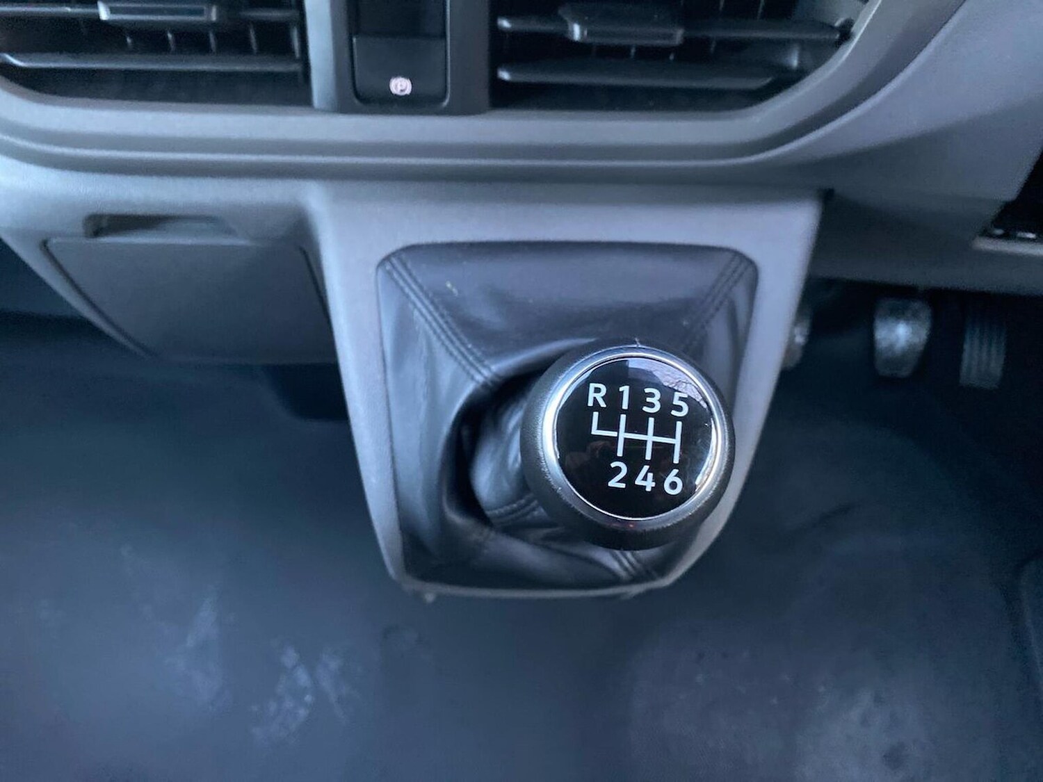 Used Volkswagen Transporter 2025 for sale - 77487380: Photo 13